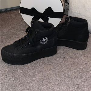 Platform converse